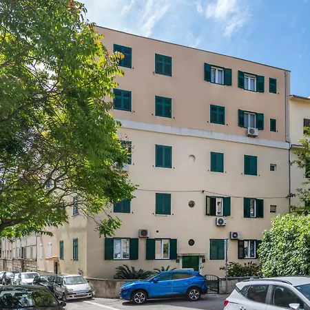Luxury Kiara Apartment